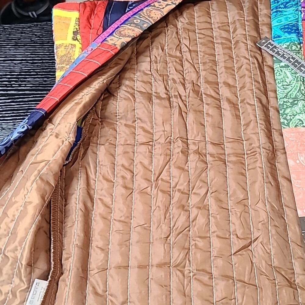 Unique, funky patchwork style quilted vest - image 6